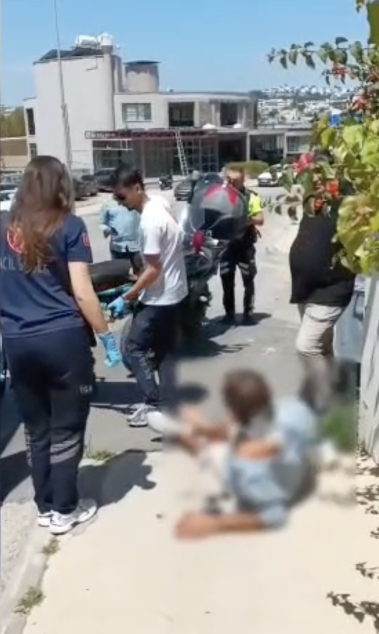 Muğla’da Trafik Kazası: Ani Fren Yapan Motosiklet Sürücüsü Yaralandı 1